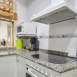 Cozy 2 Bedroom Next To Arc De Triomf Lägenhet