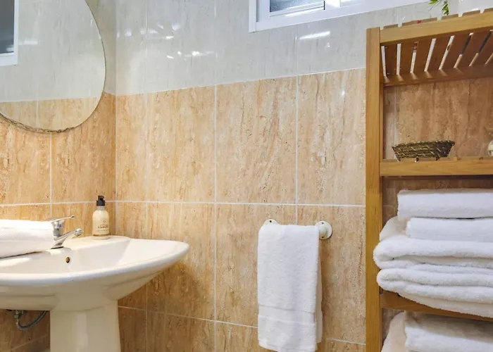 Cozy 2 Bedroom Next To Arc De Triomf Daire *