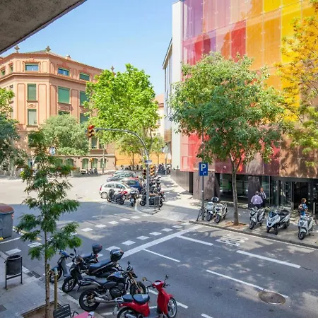 Cozy 2 Bedroom Next To Arc De Triomf Apartment Barcelona